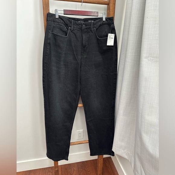 NWT Good American 90s Relaxed Mid Rise Jean - Picture 4 of 10
